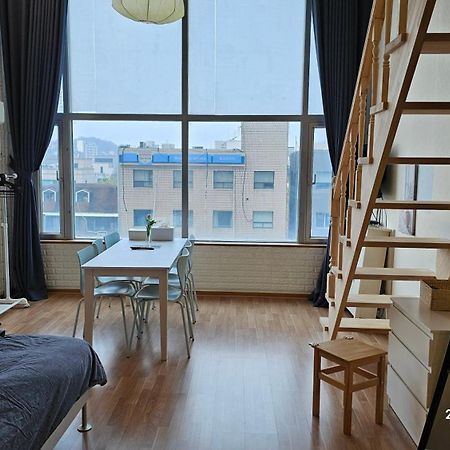 Hongdae Residence-5 1Min From Hongik Uni Station Exit #1 Seoul Exterior foto